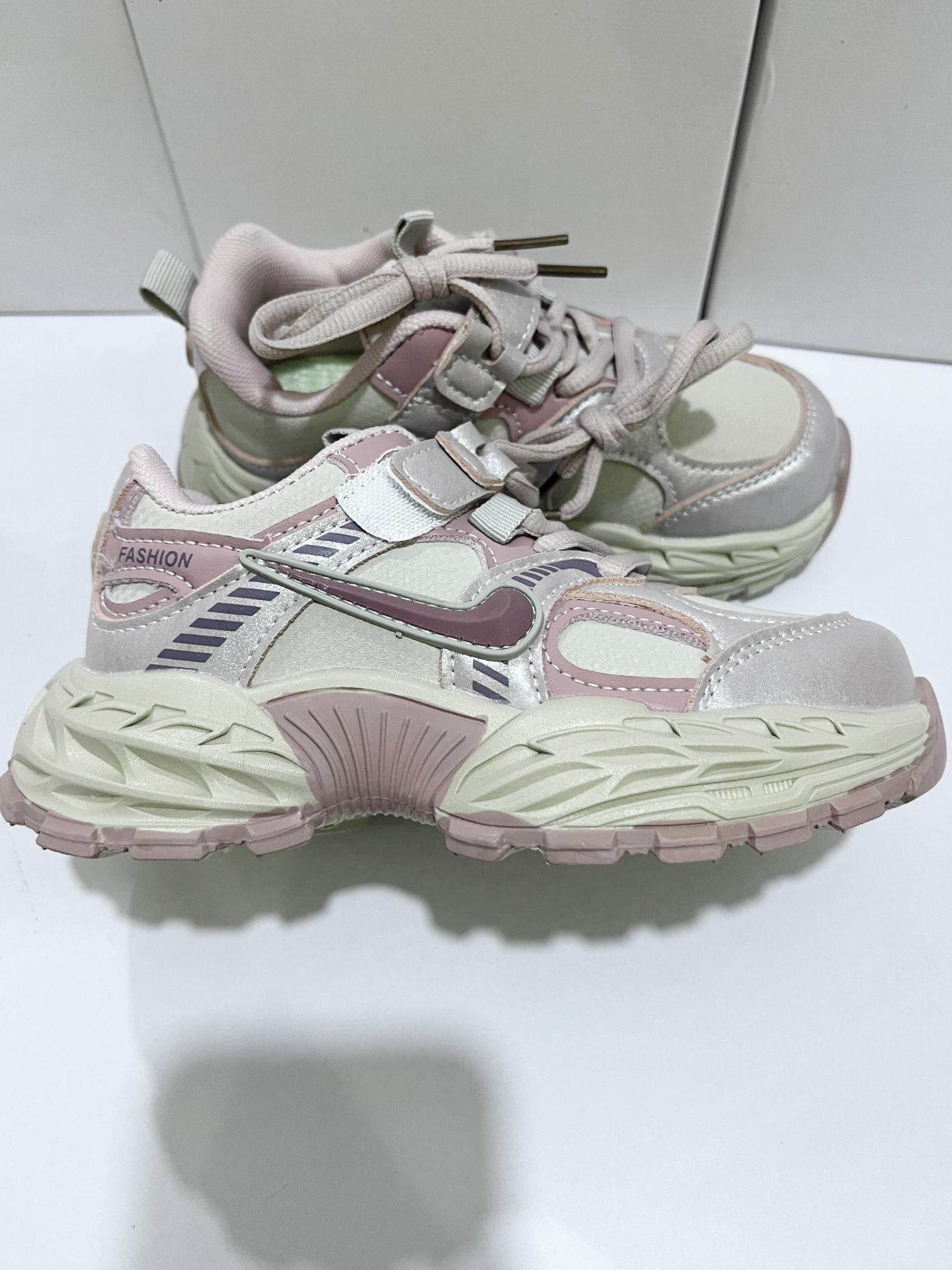 کفش بچگانه نایک کد 202